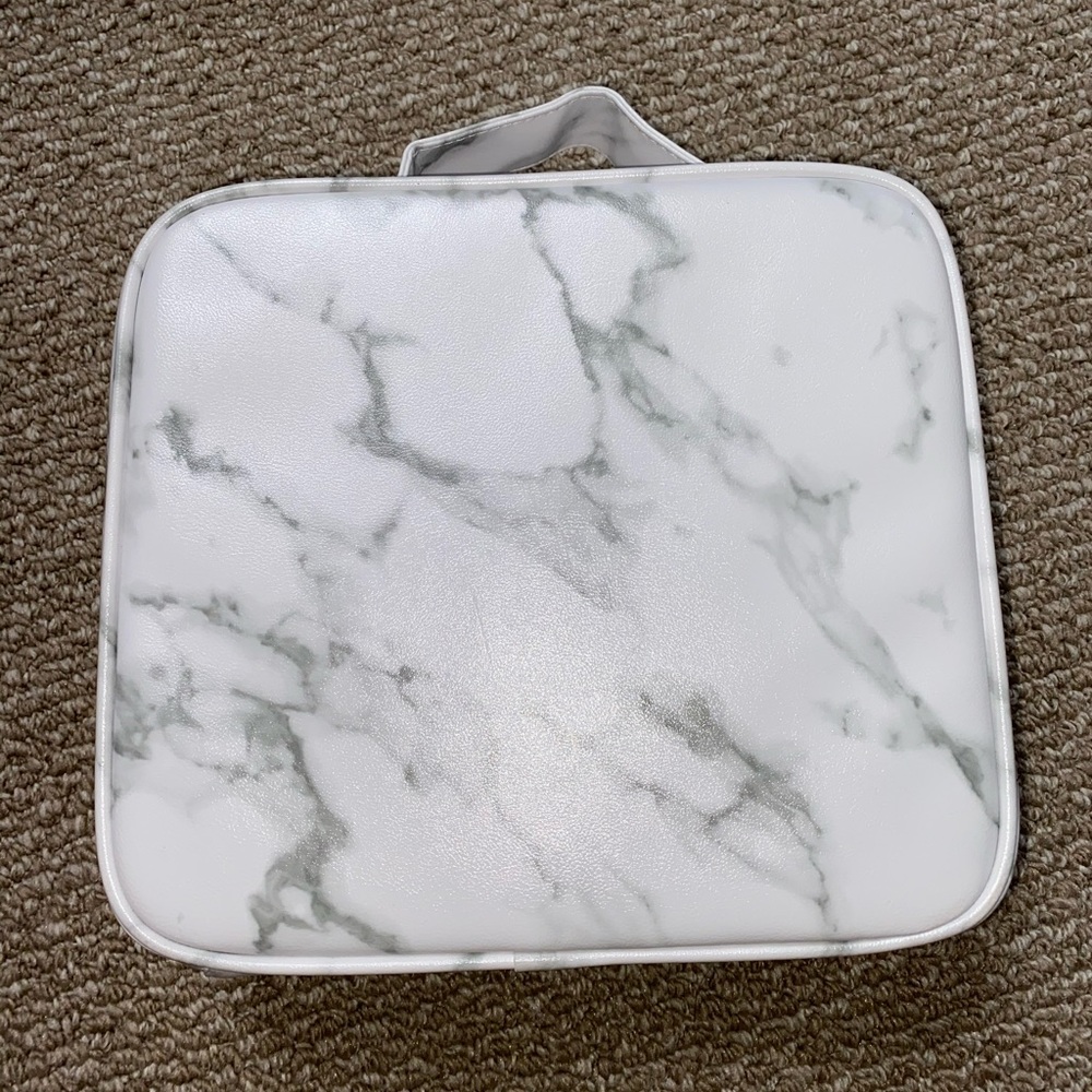 Makeup bag
